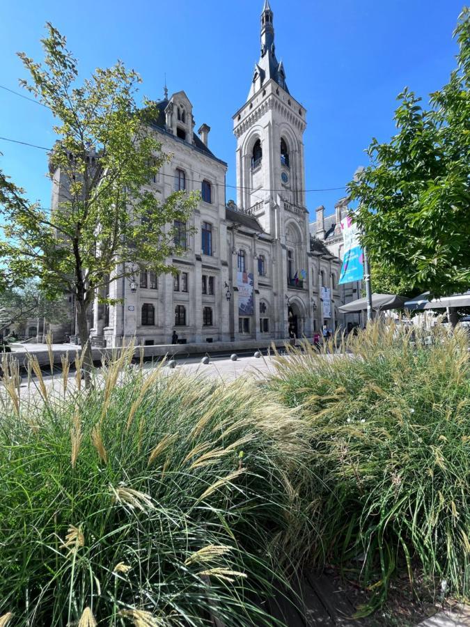 Charmante maison proche Hôtel de ville Angoulême Exterior foto